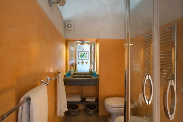 Ninnanannamare-Suite Apartment Castagneto Carducci